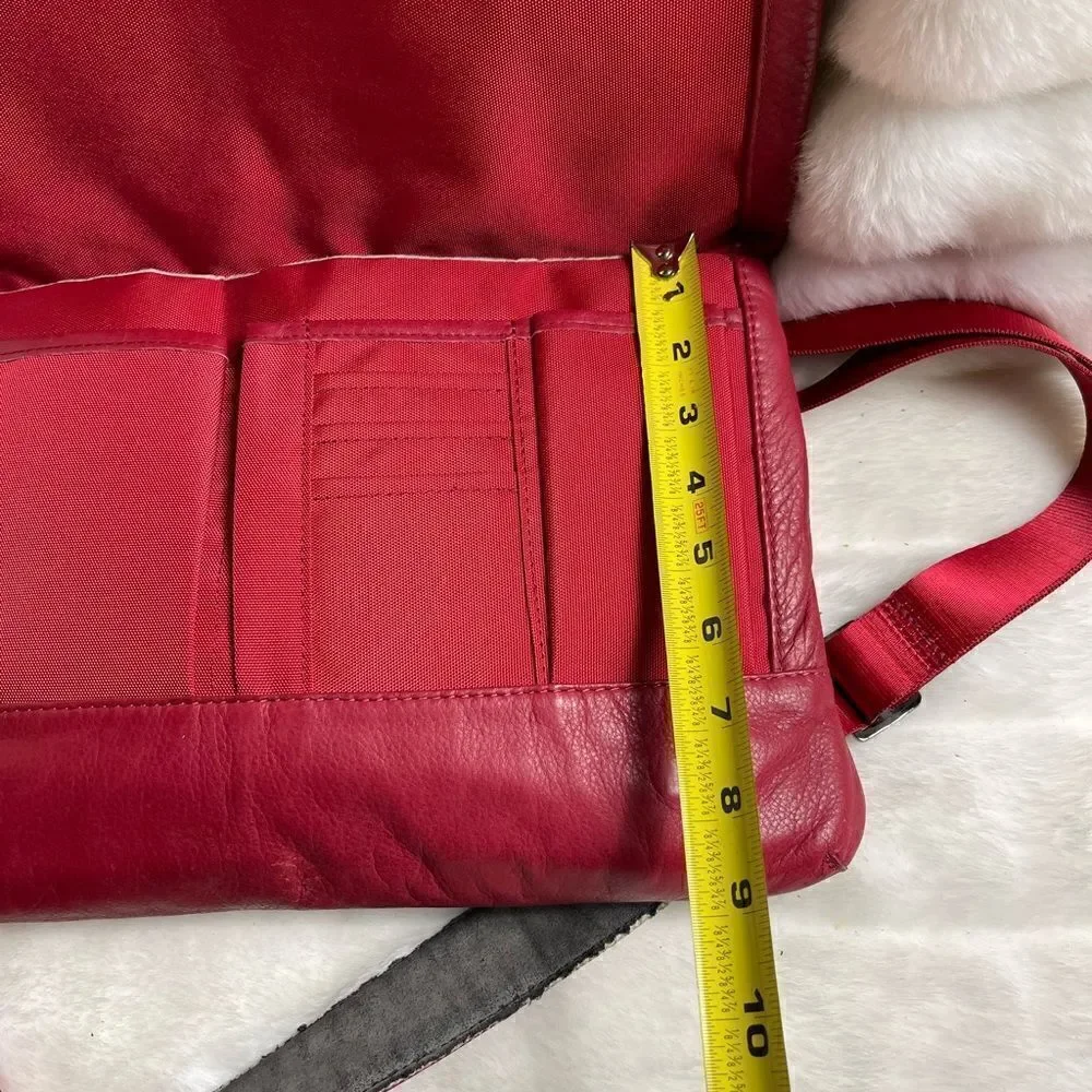 'Tucano One Premium Clutch real leather  red bag for MacBook Air 11 & Ultrabook